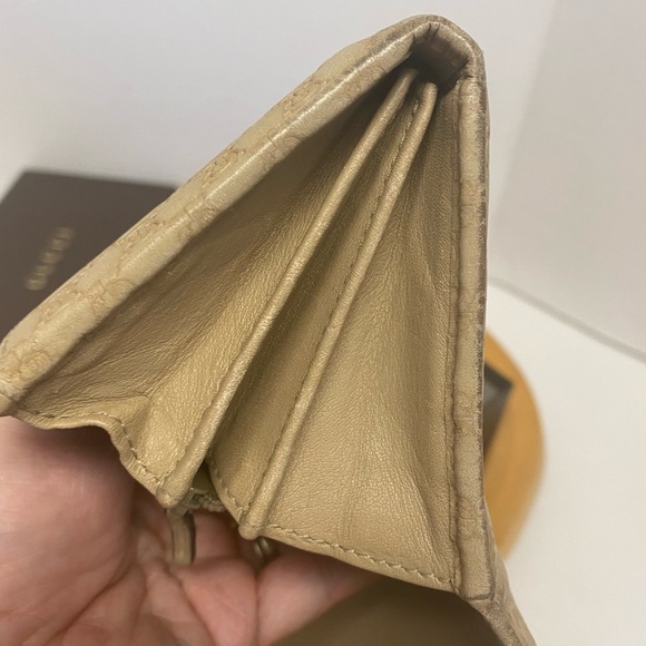 Gucci Micro G Leather Embossed Wallet in Box - Picture 9 of 12